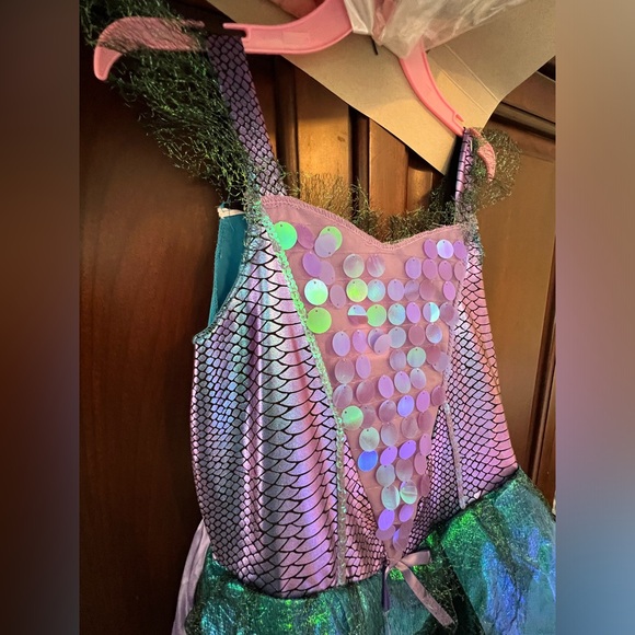 Girls “Darling Dragonfly” Costume - 7/8 - Picture 6 of 12